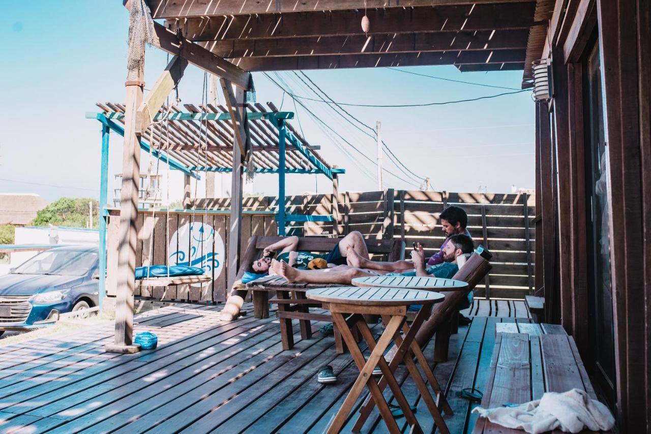 Mar De Fondo Hostel Punta Del Diablo Exteriér fotografie