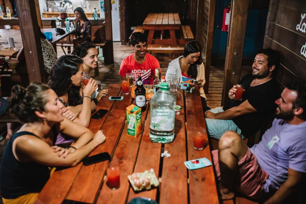 Mar De Fondo Hostel Punta Del Diablo Exteriér fotografie